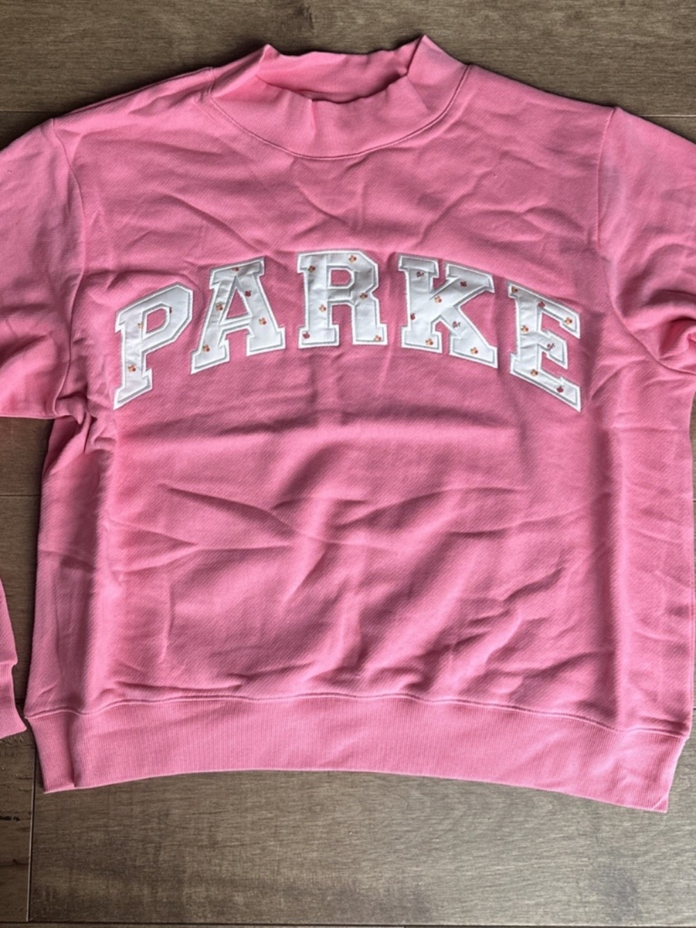 PARKE HERITAGE VARSITY MOCKNECK MAGGIE & EMMA FLORAL BLOOM PINK L/XL